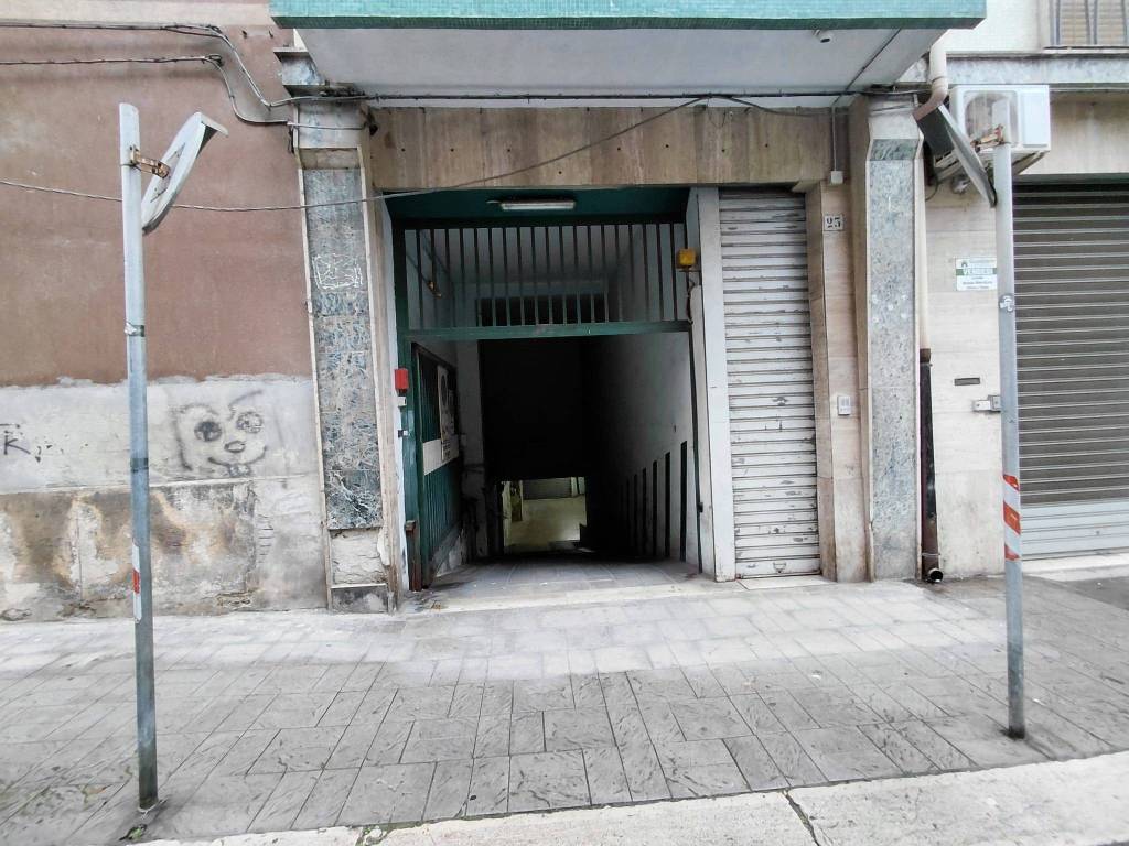 Box / garage a Foggia in Via Trieste, 21 - Foto 3