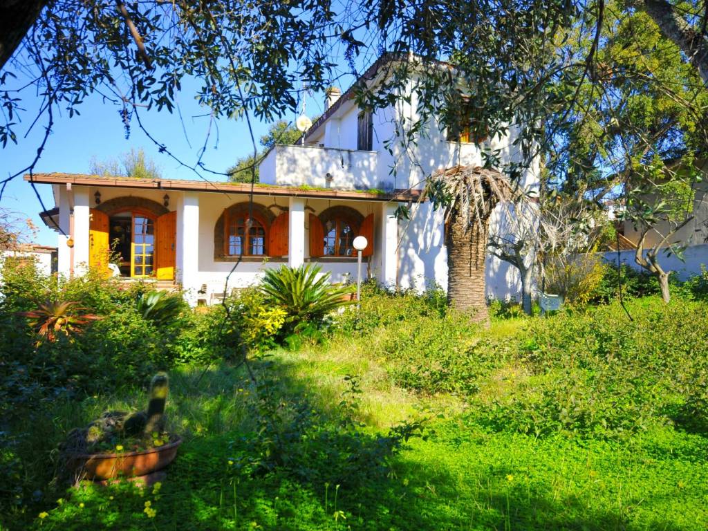 Villa a Aprilia in Via dei Pini, 20 - Foto 5