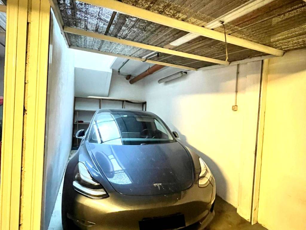 Box / garage a Bologna in Vicolo Bianchetti - Foto 3