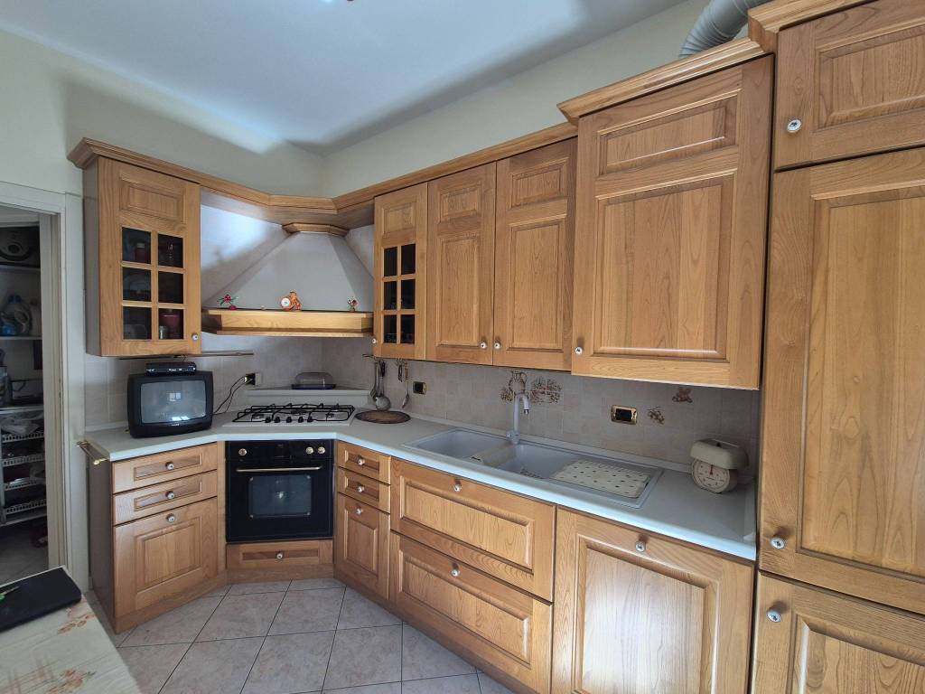 Appartamento a Bresso in Via Giuseppe Mazzini, 3 - Foto 4