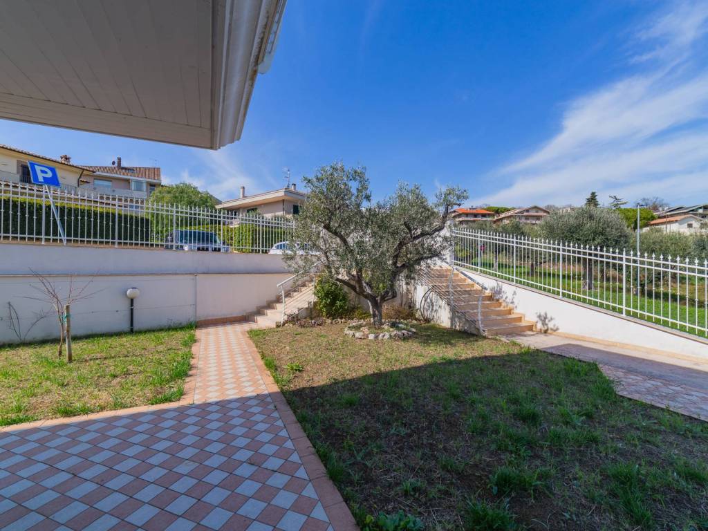 Villa a Silvi in Contrada San Silvestro, 46 - Foto 3