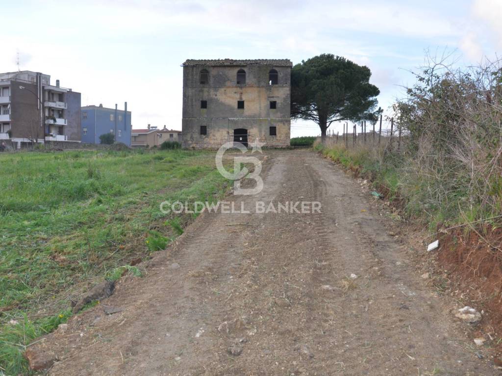 Rustico / casale a Tarquinia in Via Bisenzio - Foto 5