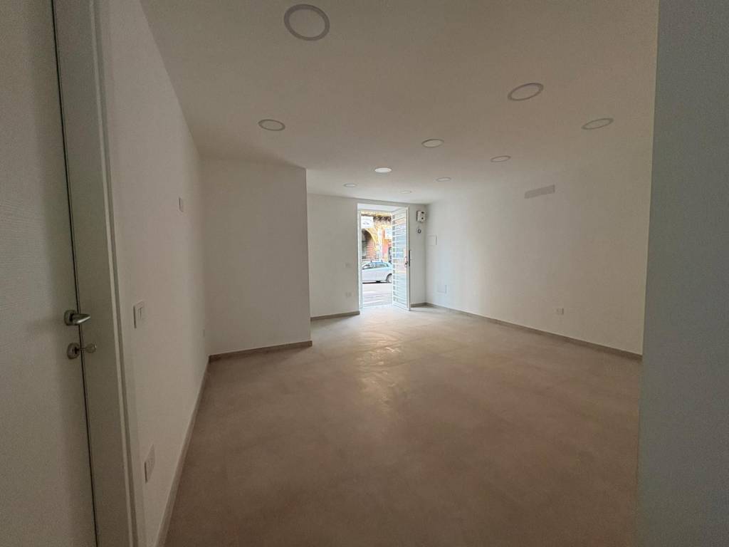 Immobile a Casalnuovo di napoli in Corso Umberto I - Foto 2
