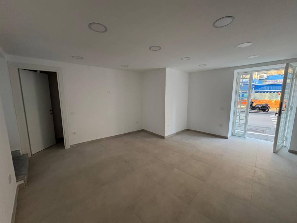 Immobile a Casalnuovo di napoli in Corso Umberto I - Foto 3