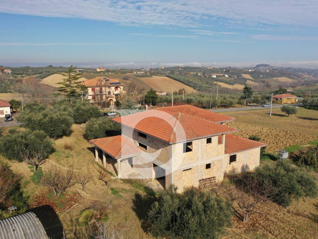 Casa indipendente a Pianella in Contrada San Silvestro - Foto 2