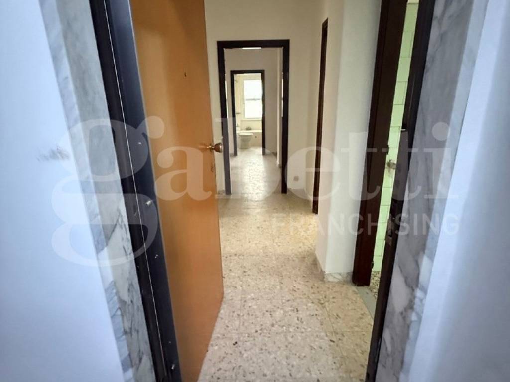 Appartamento a Catanzaro in VIA ANTONIO PURIFICATO, 34 - Foto 4