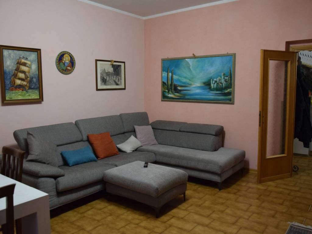 Appartamento a Foligno in Via Monte Pennino - Foto 2