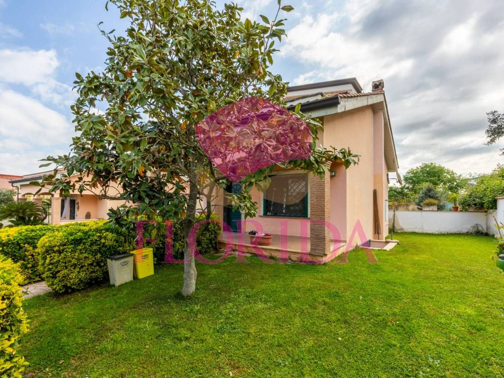 Villa a Ardea in Via Reggio Calabria - Foto 4