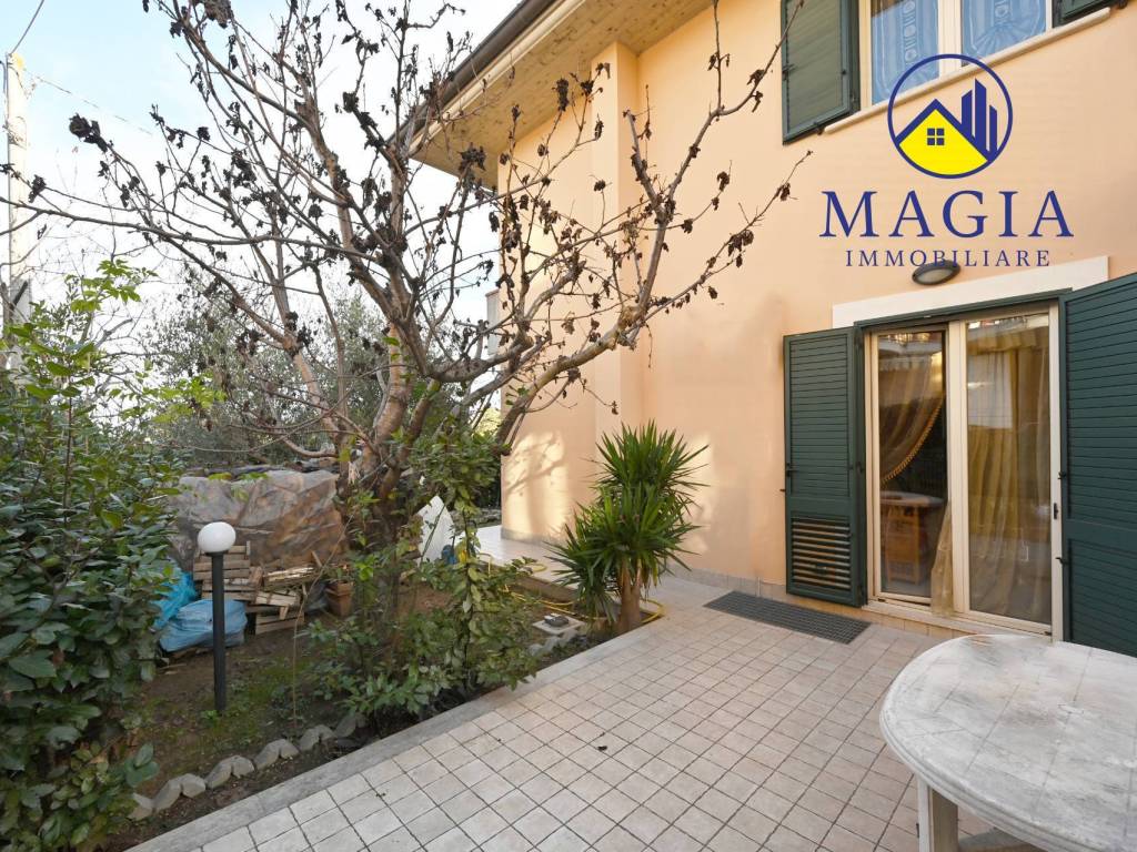 Appartamento a Spinetoli in Via Salaria, 85 - Foto 2