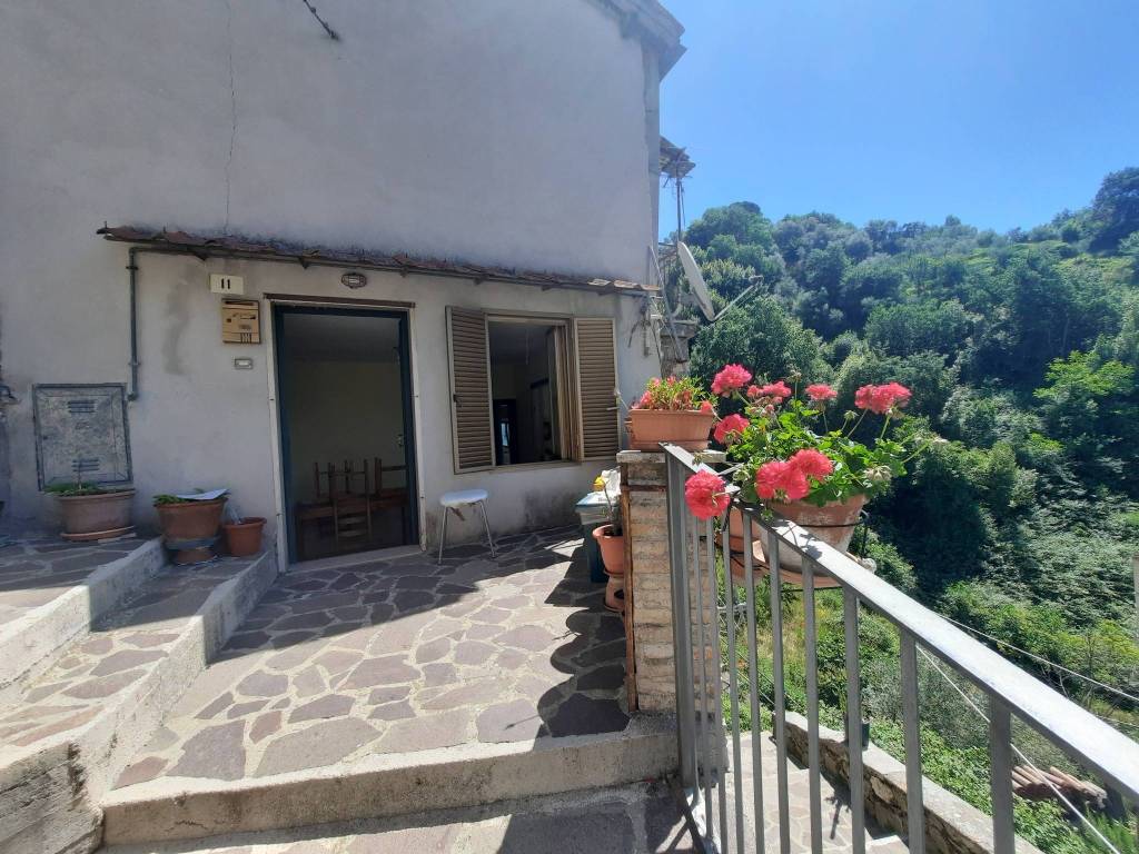Appartamento a Gerano in VIA DELLA ORIA n. 11 - Foto 2