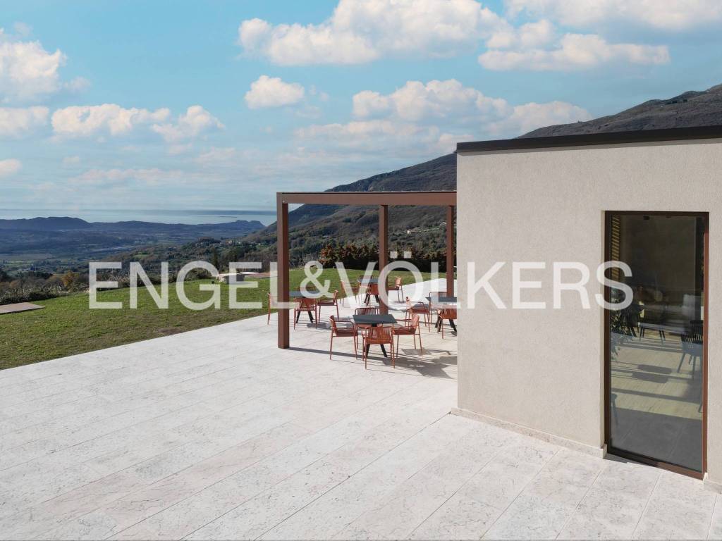 Villa a Caprino veronese in Via Coltri - Foto 2