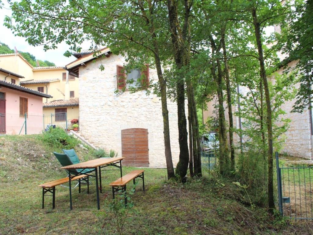 Casa indipendente a Foligno in Località Colle di Verchiano - Foto 4