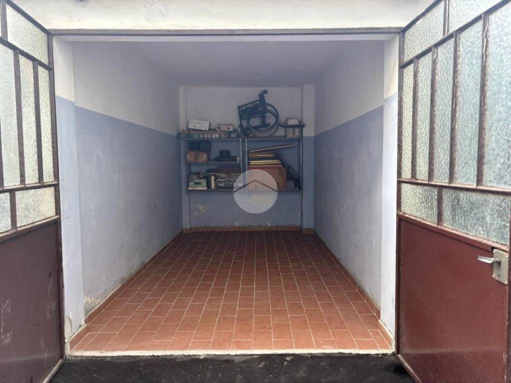 Box / garage a Grugliasco in Via Santarosa, 1 - Foto 2