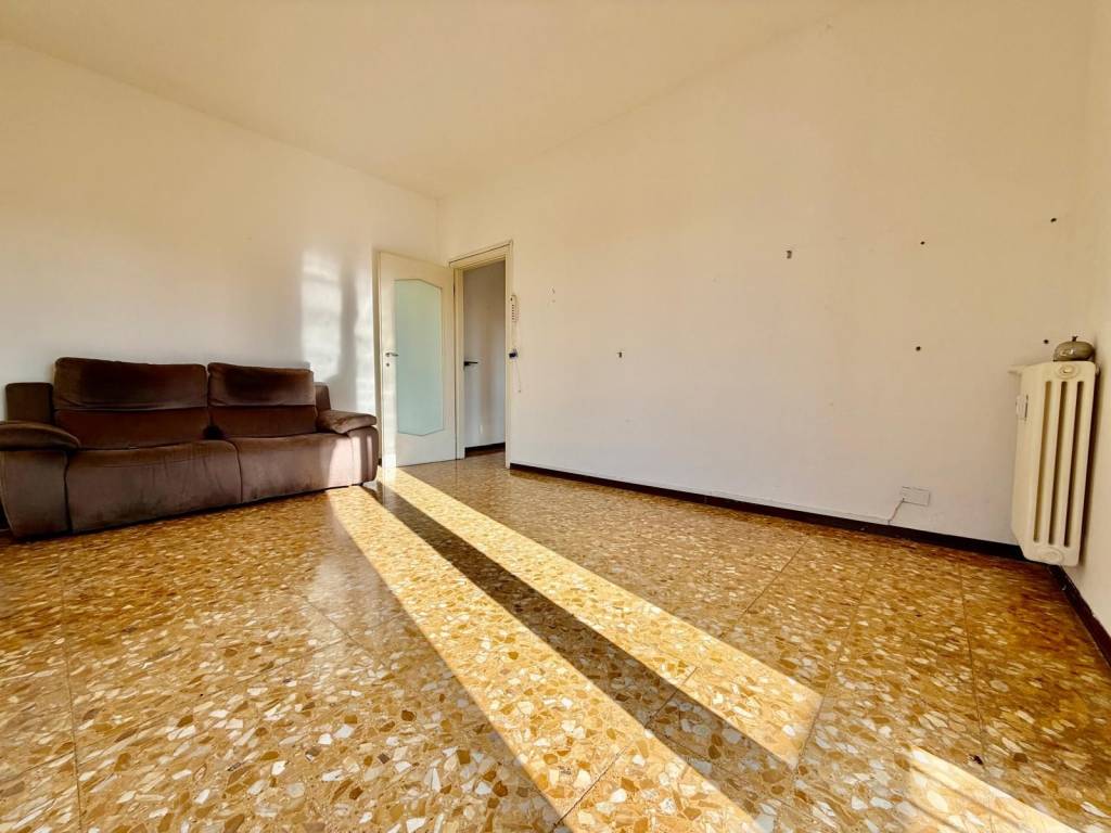 Appartamento a Olgiate comasco in Via Giovanni Tarchini - Foto 2