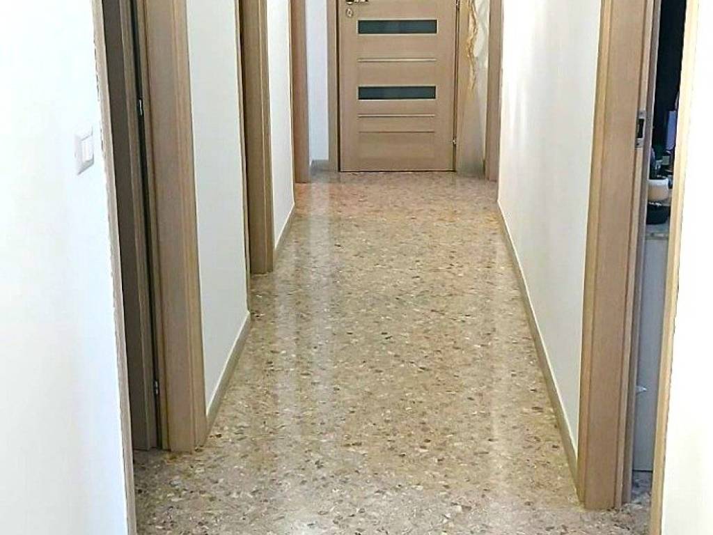 Appartamento a Modugno in Via Tevere, 3 - Foto 2