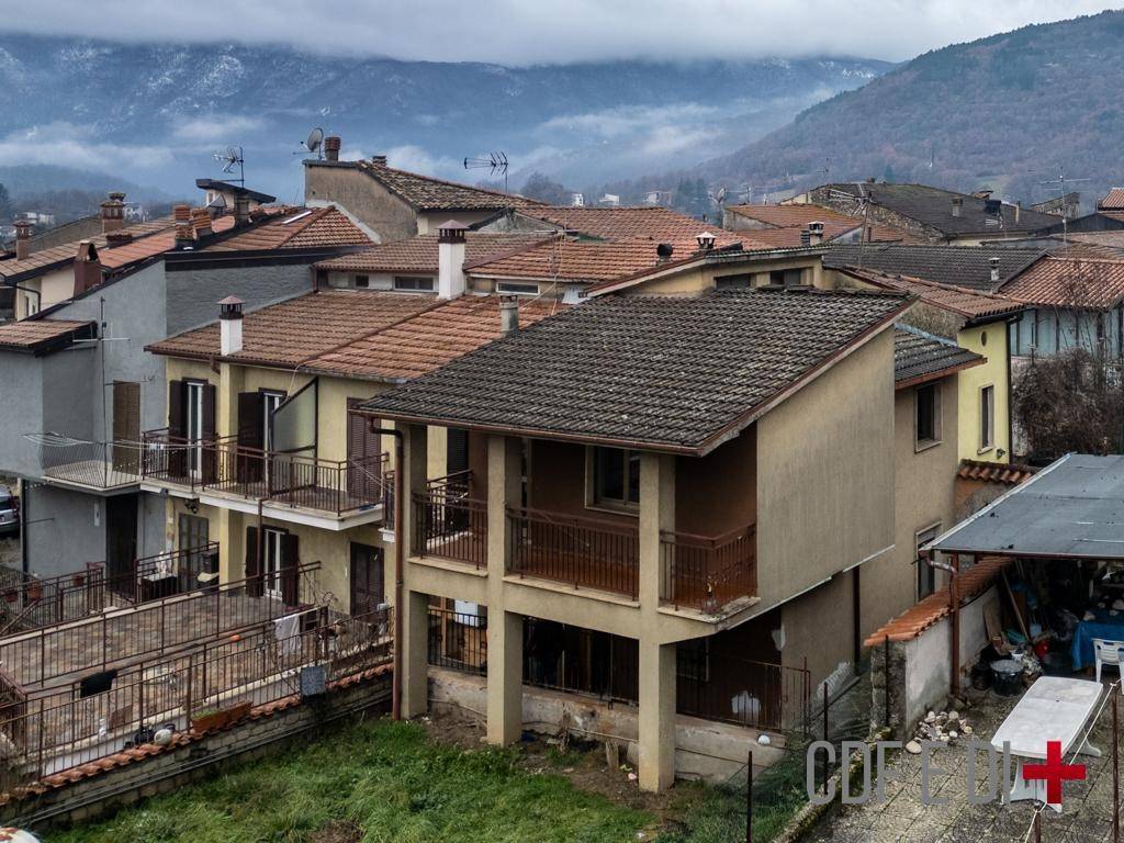 Villa a Borgorose in Via Marsicana - Foto 2