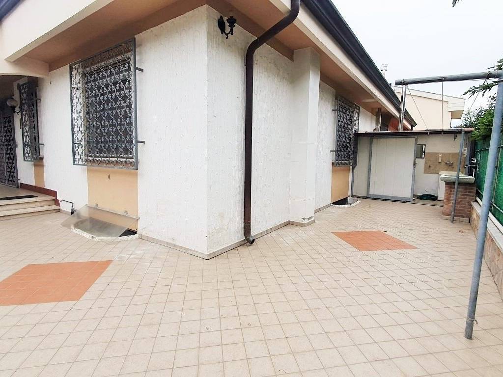 Villa a Viareggio in Via Venezia Torre del Lago Puccini, 109 - Foto 2