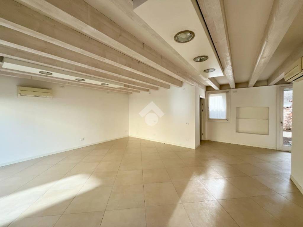 Immobile a Cittadella in Via Indipendenza, 5 - Foto 2