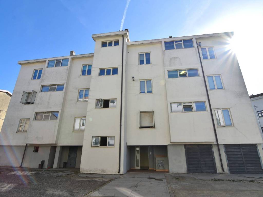 Appartamento a Macomer in Via Enrico Fermi, 5 - Foto 5