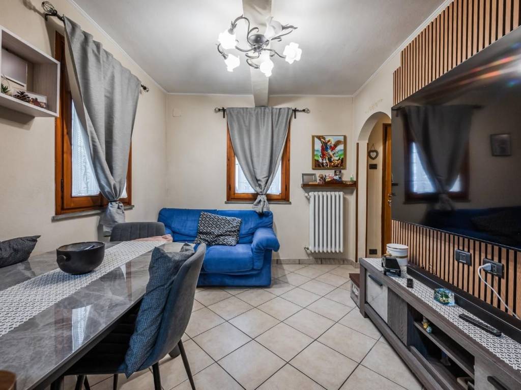 Appartamento a Reggio emilia in Via Massimo Samoggia - Foto 4