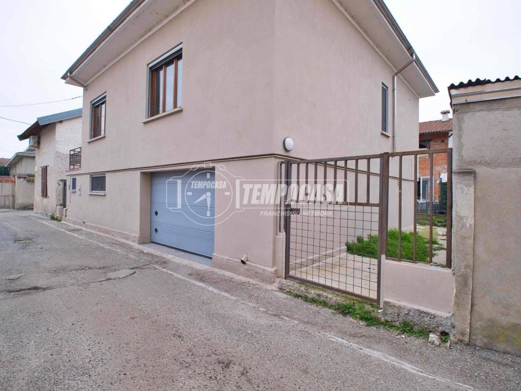 Villa a Vespolate in Via Gerolamo De Mellis - Foto 2