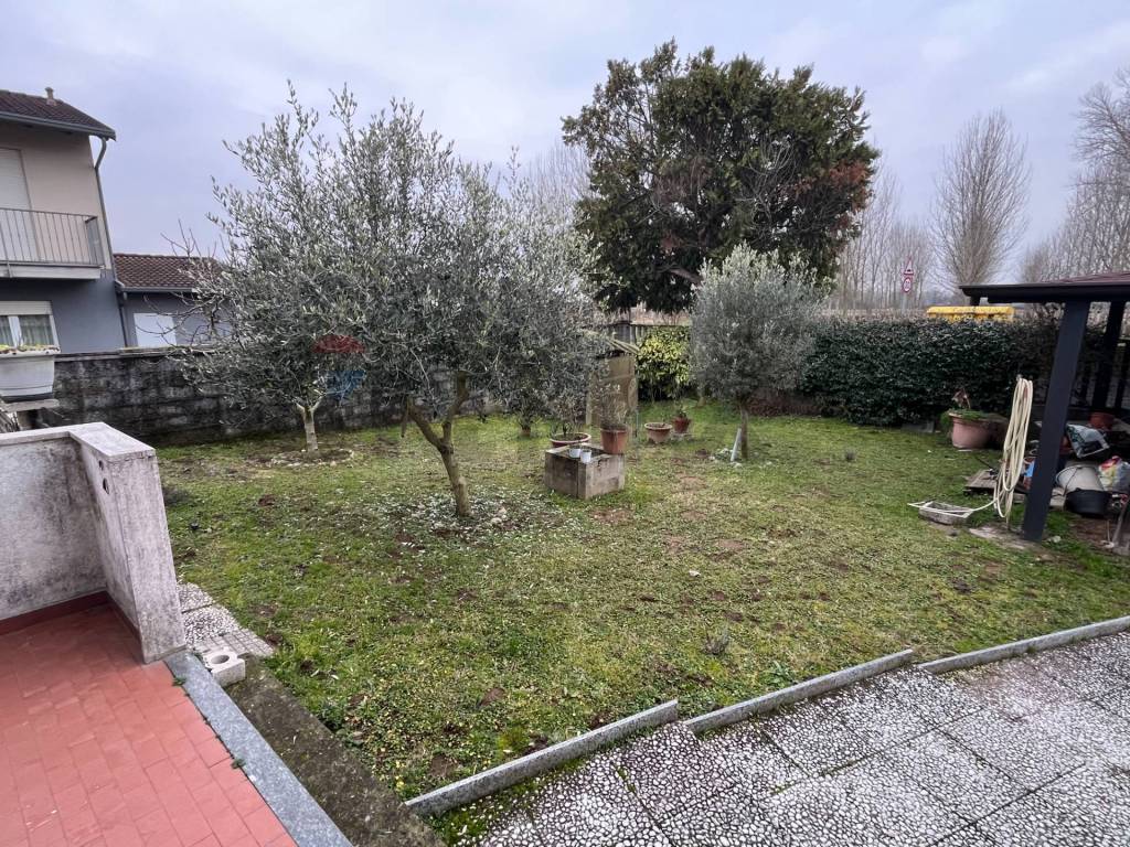 Villa a Gambolò in Corso Umberto 1, 328 - Foto 4