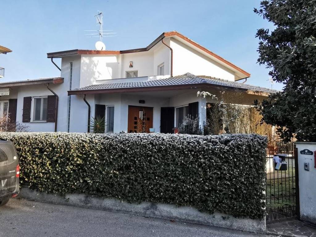 Villa a Lodi in Via Vecchia Lodi, 13 - Foto 2