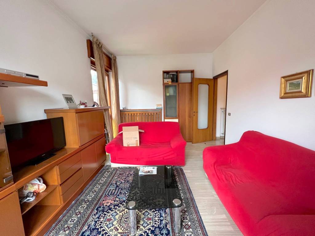 Appartamento a Verona in Via Benvenuto Zenari, 8 - Foto 2