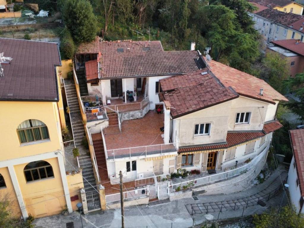 Appartamento a Brescia in Via Temistocle Lovatini - Foto 2