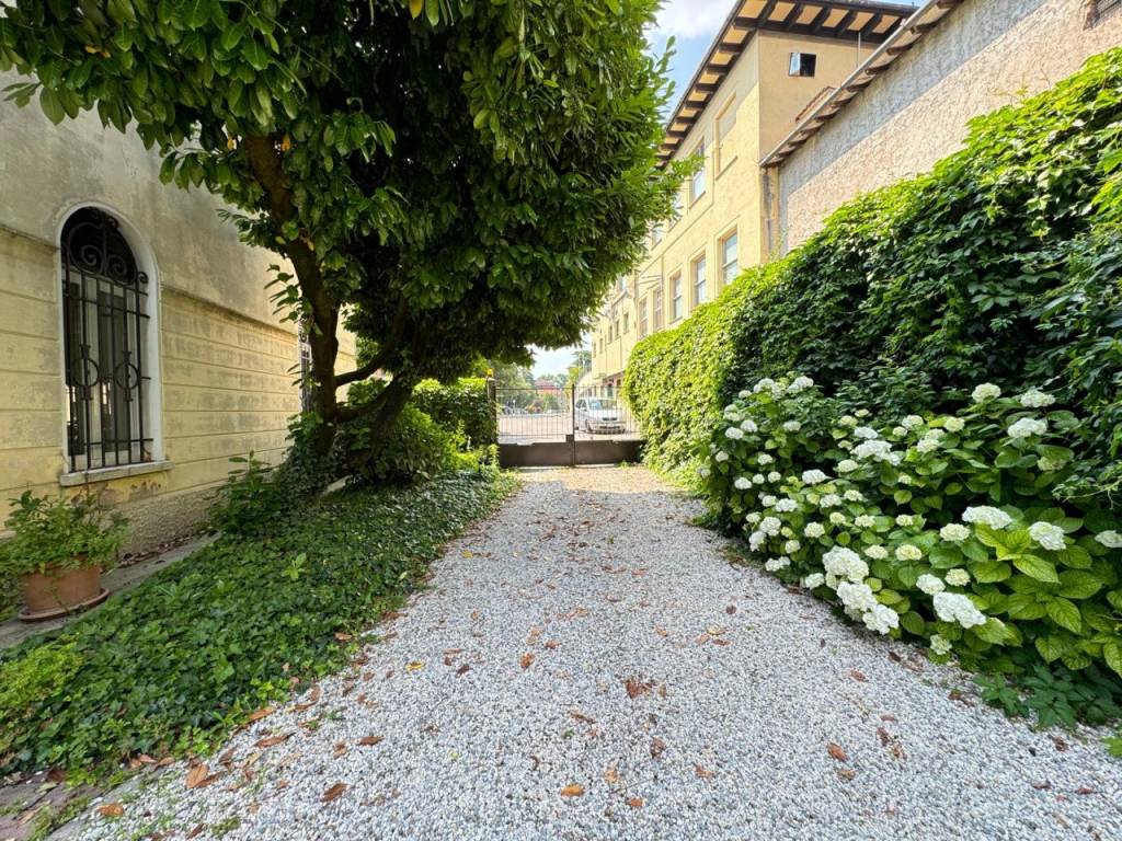 Appartamento a Brescia in Via Antonio Vivaldi - Foto 2