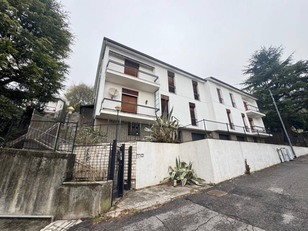 Appartamento a Brescia in Via Gian Domenico Romagnosi - Foto 3