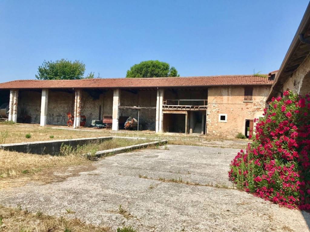 Rustico / casale a Brescia in Via Rezzole - Foto 4