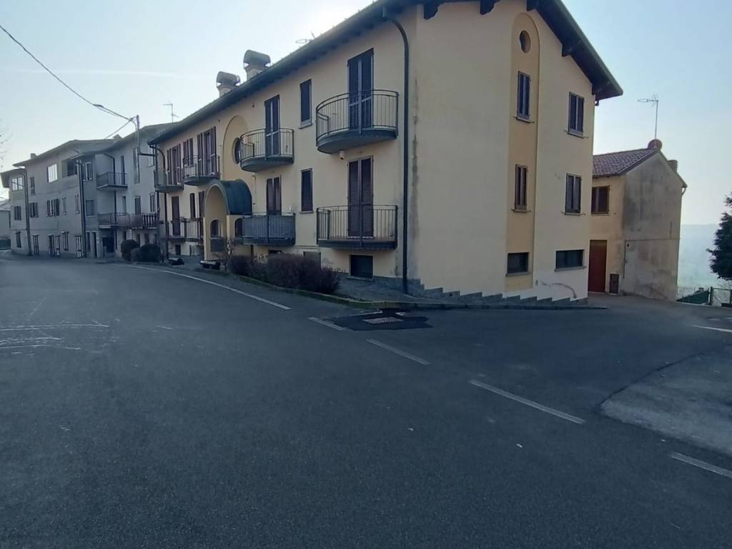 Appartamento a Costa masnaga in Via Dante Alighieri - Foto 4