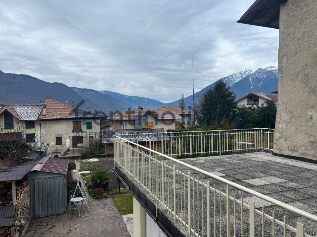 Appartamento a Ton in Via Damiano Chiesa - Foto 2