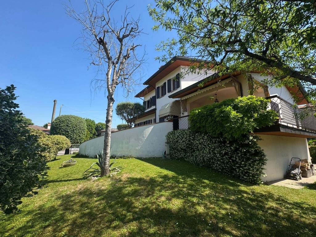 Villa a Mira in Via Enrico Toti - Foto 5