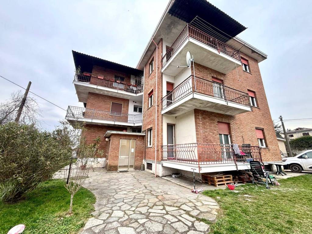 Appartamento a Alessandria in PIAZZA DOSSENA, 11 - Foto 2