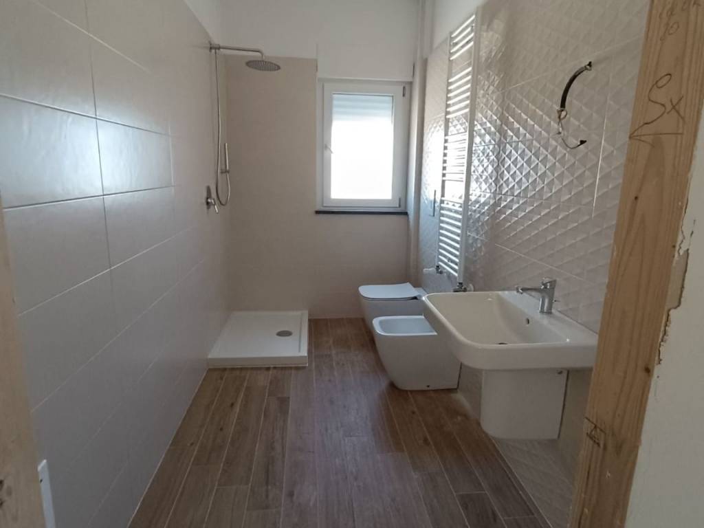 Appartamento a Montecorvino pugliano in Viale Stella Maris - Foto 3