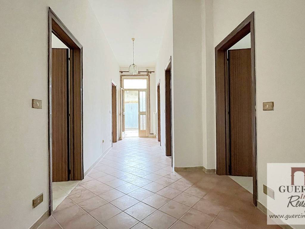 Appartamento a Cento in Via Statale, 69 - Foto 3