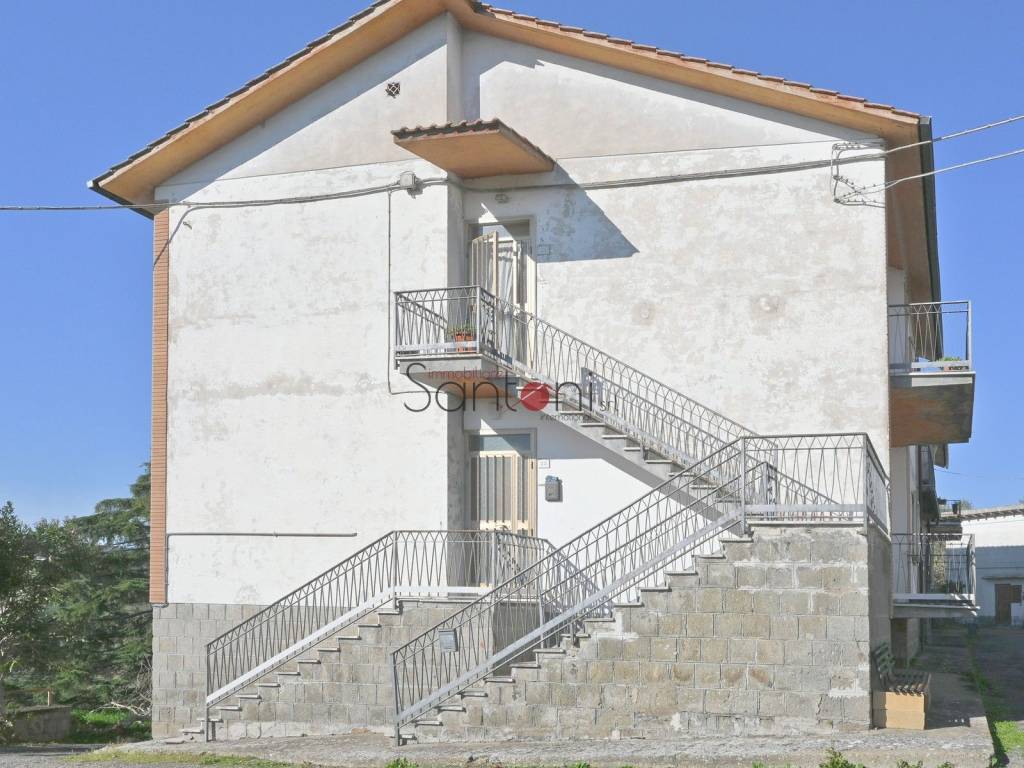 Appartamento a Viterbo in Via Sant'Angelo - Foto 2