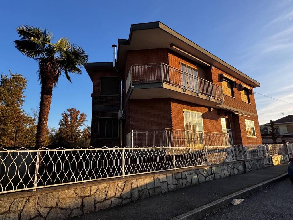 Villa a Nichelino in Via Fenestrelle - Foto 3