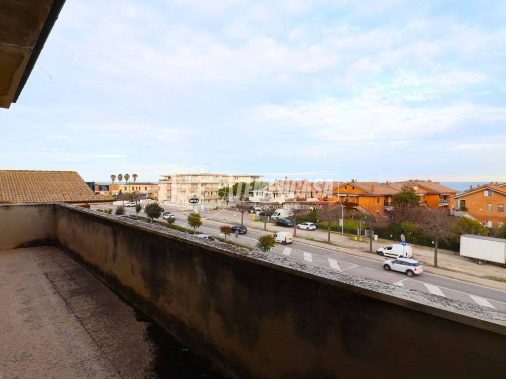 Appartamento a Altidona in Via Claudio Monteverdi 3 - Foto 4