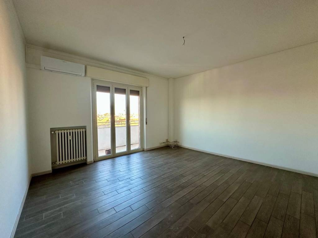 Appartamento a Parma in Via Camillo Rondani, 4 - Foto 2