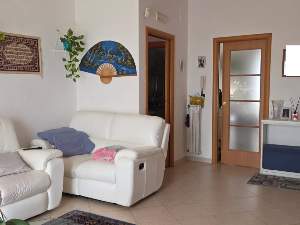Appartamento a Bitonto in Via Giorgio La Pira, 35 - Foto 4