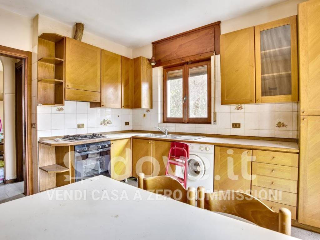 Villa a Cunardo in Via R. Vaccarossi - Foto 5