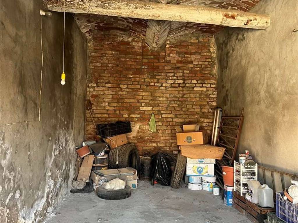 Rustico / casale a Montechiaro d'asti in Via Vittorio Emanuele III - Foto 3