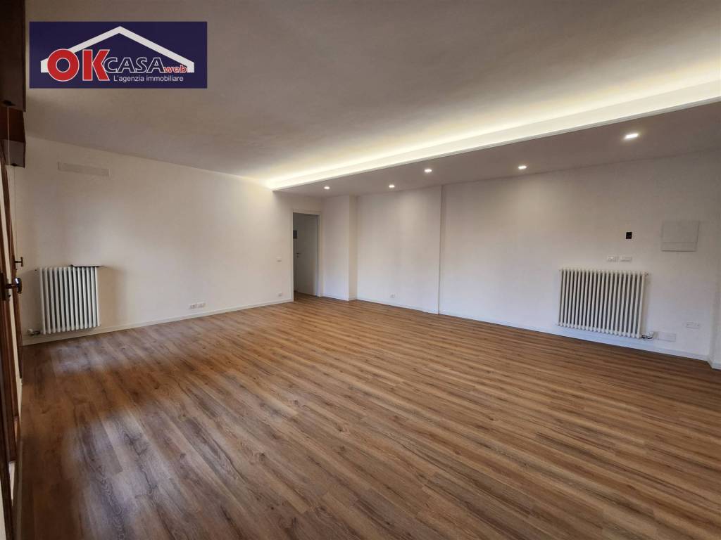 Appartamento a Verona in Via Ugo Sesini - Foto 2