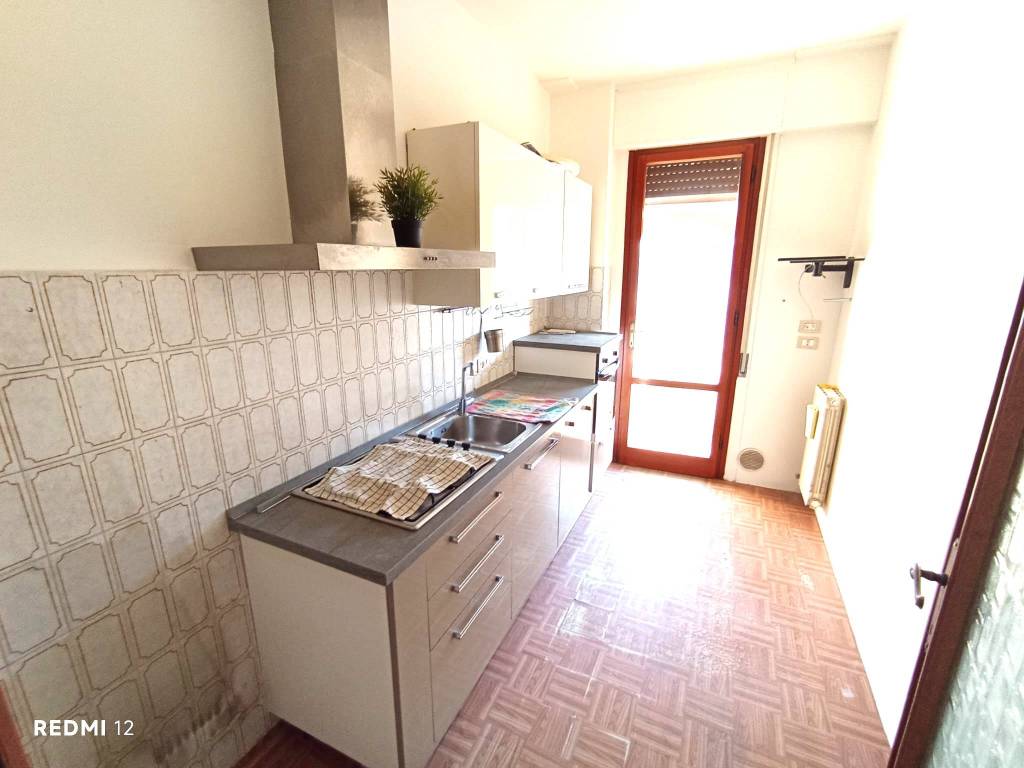 Appartamento a Viareggio in Via Carlo Pisacane - Foto 4