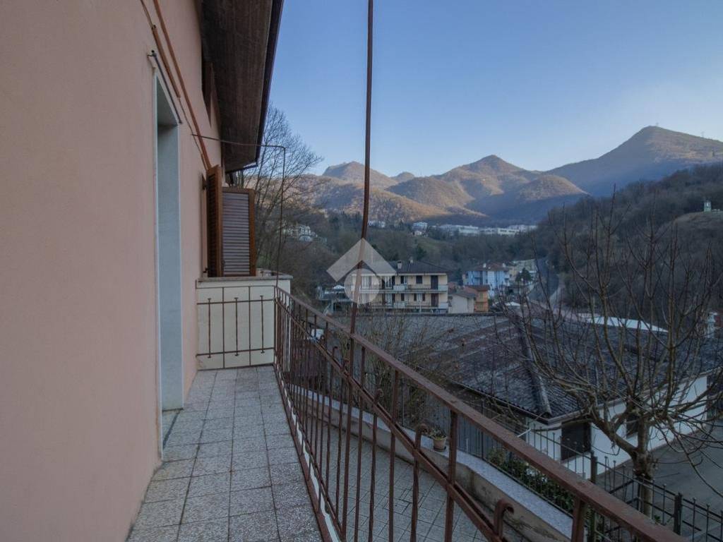 Casa indipendente a Lumezzane in Via Ruca - Foto 2