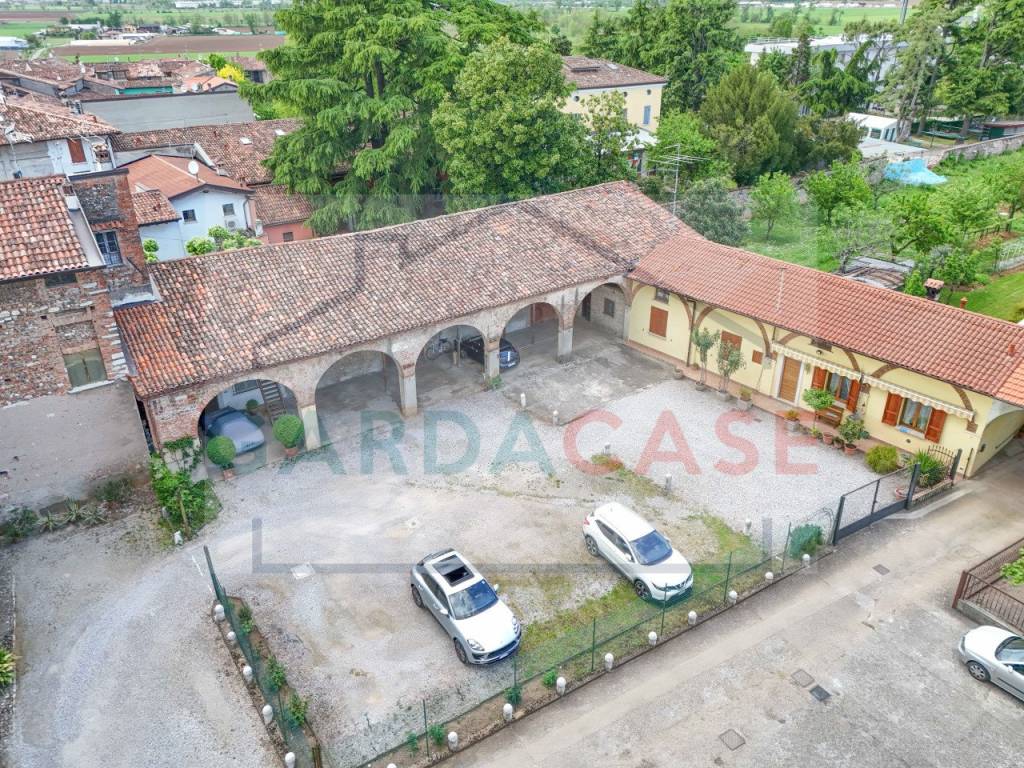 Appartamento a Castenedolo in Via Dante Alighieri - Foto 2