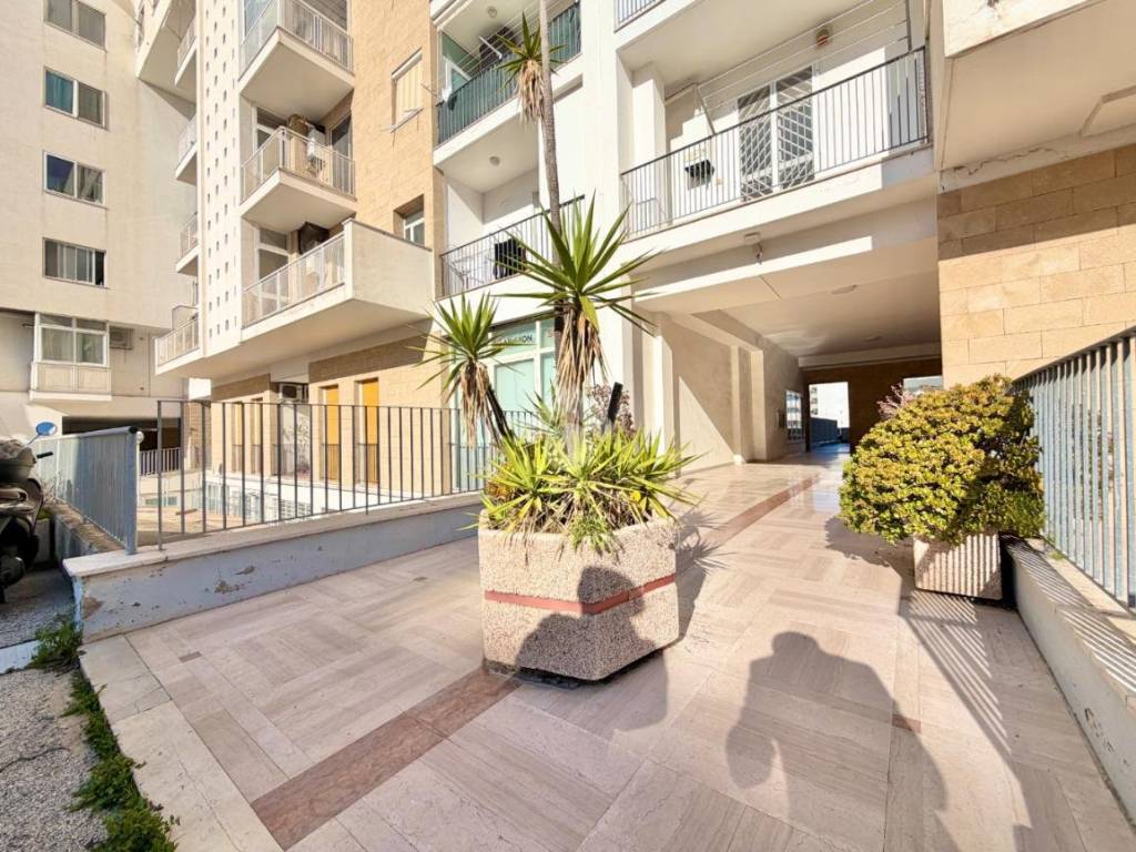 Appartamento a Bari in VIA MICHELE TROISI - Foto 2